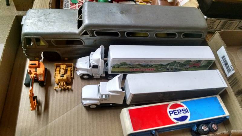 lot 1234 image: Lot of Toys - Plastic Bus, Semis, etc.