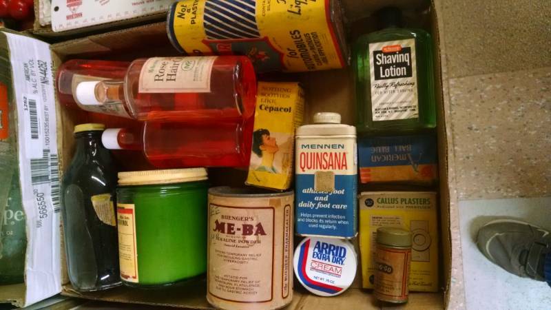 lot 1261 image: Box Lot of Drug Store Collectibles