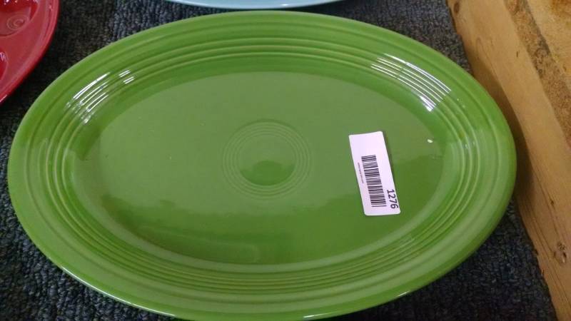 lot 1276 image: Lime Green Fiesta Serving Platter