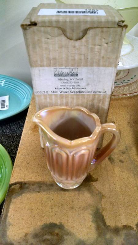 lot 1281 image: Mini Water Set - Chocolate Carnival 5 pcs.
