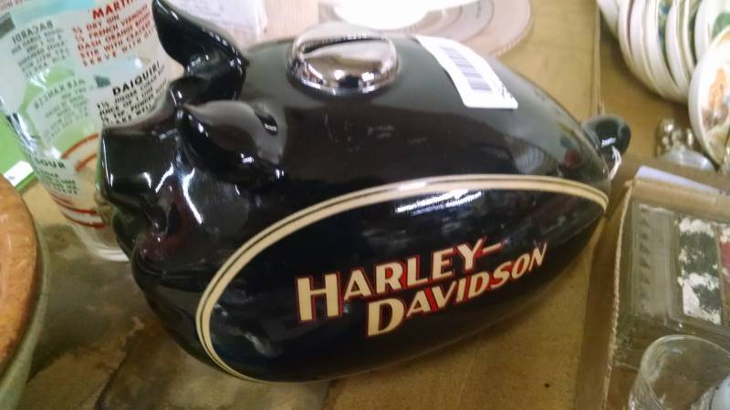 lot 1282 image: Harley Hog Piggy Bank