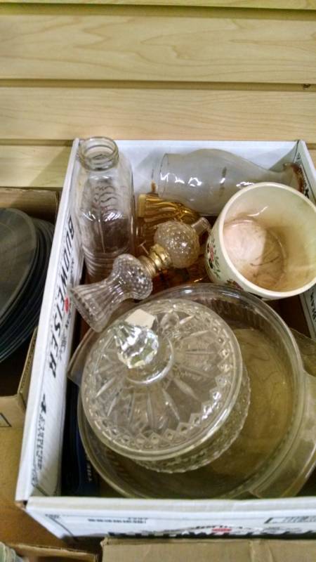 lot 1297 image: Box of Misc. Glass