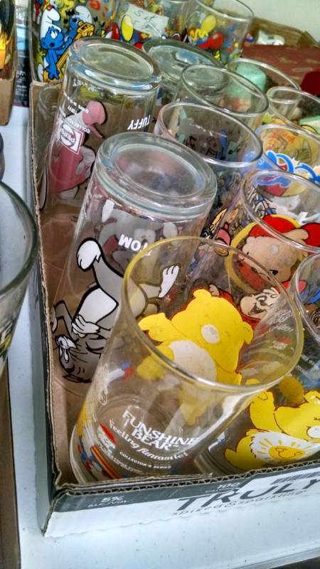 lot 1309 image: Asstd Character Glasses