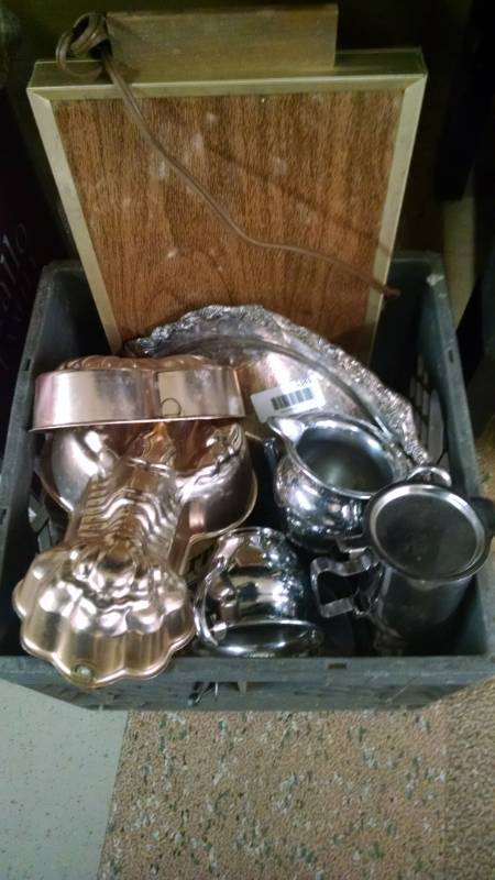 lot 1383 image: Crate Full of Metal Items