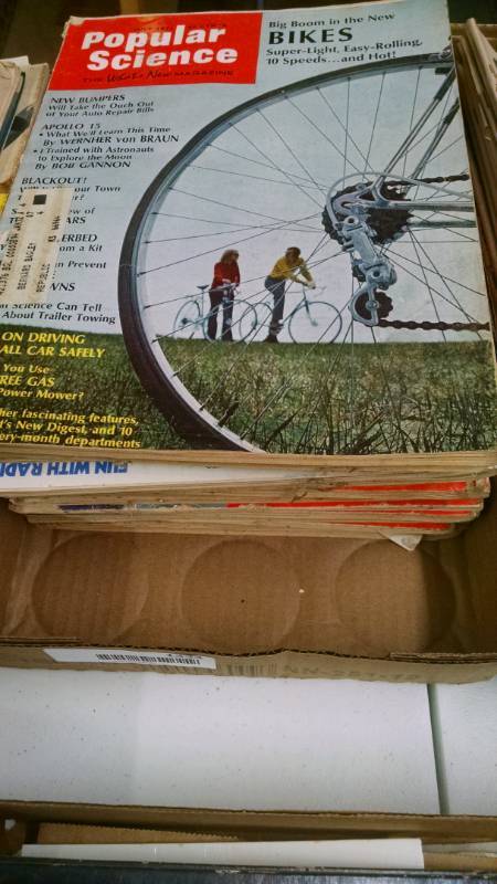 lot 1334 image: Popular Science & Popular Mechanics Magazines