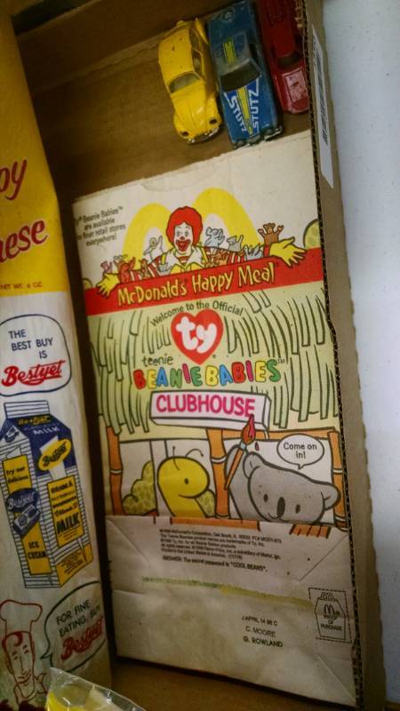 lot 1350 image: Promotional Advertising