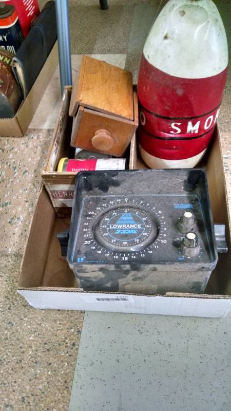 lot 1379 image: Lowrance & Misc.