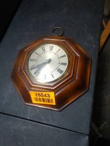 lot 26543 image: Vintage Wooden Clock