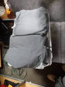 lot 26594 image: 8 New Kids Small Grey Hoodies