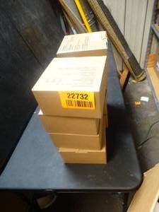 lot 22732 image: 8 boxes of 25 c9 replacement bulbs in orange