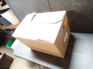 lot 22634 image: box of fake flowers and all natural green moss decorative soil cover