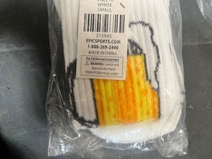 lot 26605 image: New 10pck White Beer Long Socks (small)