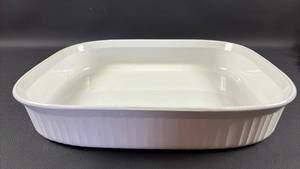 lot 5 image: French White Corning Ware Casserole 14 inches by 11 inch