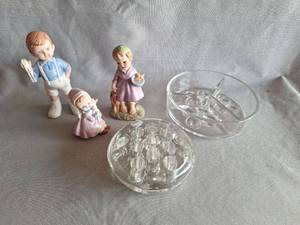 lot 91 image: Vintage Figurines, Flower Frog, Divided Candy Bowl