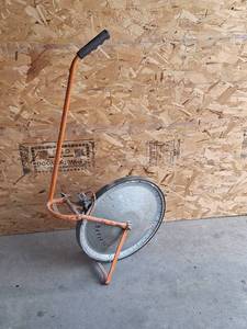 lot 98 image: Professional Surveyors Measuring Wheel with Rolling Counter - Works