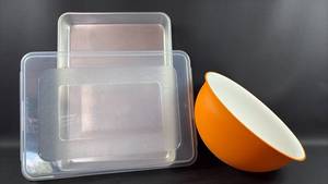 lot 125 image: 12 by 18 inch Nordic Ware Baking Pan with Cover and Adamo 6 liter Mixing Bowl