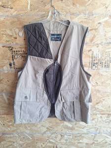 lot 404 image: Vintage Squaltex RedHead Hunting Shooting Vest