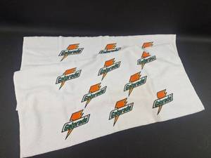 lot 413 image: Gatorade Logo White Cotton Sports  Golf Towel