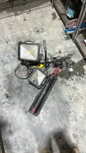 lot 17827 image: Husky Portable LED Work Light Set with Tripod Stand