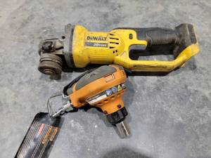 lot 17898 image: DeWalt 20V Max Cordless Angle Grinder DCG412 and Palm Nailer R350PNF Power Tool Set