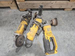 lot 17908 image: DeWalt Grinders - Set of 3
