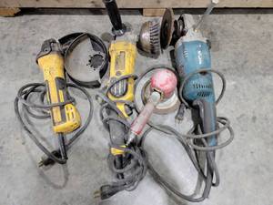 lot 17929 image: Mixed Lot Power Tools DeWalt Makita Chicago Pneumatic