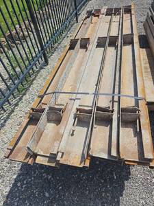 lot 13334 image: Steel I-Beam Construction Materials Lot of 25