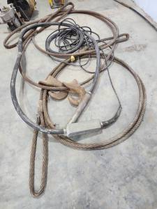 lot 16696 image: Rigging Equipment Set with Wire Rope and Anchor Hardware