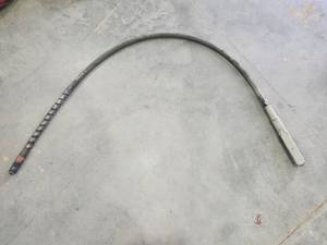lot 16715 image: Industrial Vibrator Whip