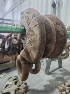 lot 16736 image: Heavy Duty Industrial Block and Tackle Pulley System