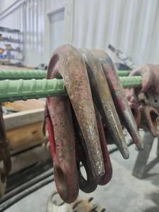 lot 16748 image: Heavy Duty Chain Hooks