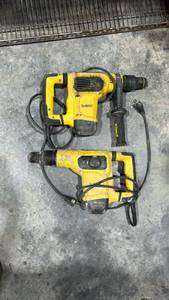 lot 17933 image: DeWalt Electric Rotary Hammer Drill Set of 2