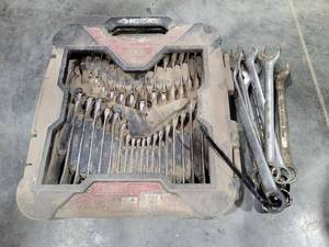 lot 17963 image: Wrench Set with Carrying Case