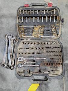 lot 17964 image: Husky Mechanic Tool Set with Sockets and Wrenches