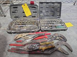 lot 17985 image: Mixed Hand Tools and Socket Sets with Pliers Collection