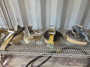lot 18327 image: Heavy Duty Rachet Straps - Set of 4