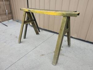 lot 13340 image: Heavy Duty Yellow Sawhorse Work Support Stands