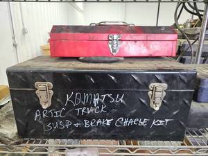 lot 16786 image: Komatsu Arctic Truck Suspension and Brake Charge Kit in Tool Box