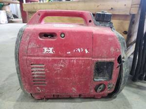 lot 16800 image: Honda EU2000i Portable Inverter Generator