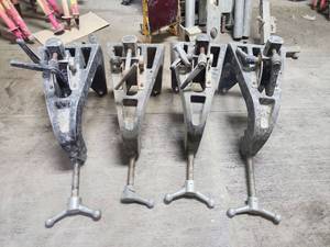 lot 16813 image: Heavy Duty C-Clamps Industrial Metal Clamping Tools Set