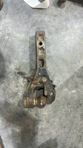 lot 18264 image: Heavy Duty Trailer Pintle Hitch