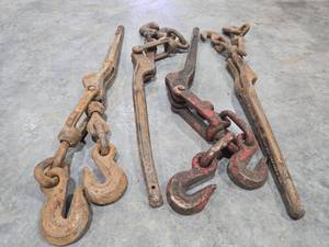 lot 18306 image: Set of 4 Heavy Duty Load Binders with Hooks and Chains