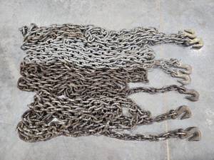 lot 18309 image: Set of 4 Steel Chains with Multiple Load Hooks�� 516 Diameter (3) 20 ft. & (1) 18 ft.