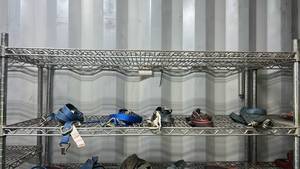 lot 18337 image: Cargo Tie Down Straps with Ratchet Buckles - Set of 5