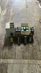 lot 18360 image: Mixed Spray Paint Collection Rust-Oleum Krylon Industrial Primer&nbsp