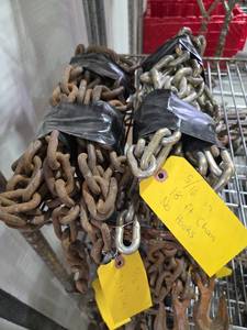 lot 18374 image: Heavy Duty Chains - Set of 2