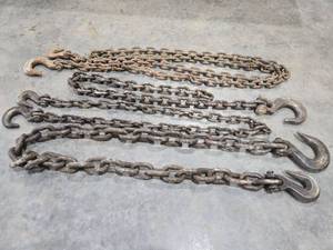 lot 18376 image: Set of 4 Heavy Duty Steel Chain Set with Hooks12 Diameter - 5 ft. & 4 ft.38 Diameter- 10 ft. & 5 ft.