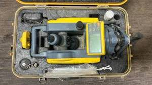 lot 13353 image: Professional Surveying Total Station with Carrying Case