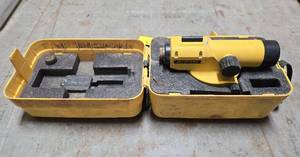 lot 13357 image: AL24M Automatic Level Surveying Equipment with Carrying Case
