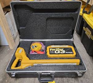lot 13365 image: Vermeer Verifier G3 Digital Underground Utility Locator Kit with Case